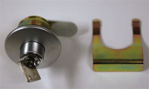 adrian steel truck box replacement locks|Adrian Steel 21000.